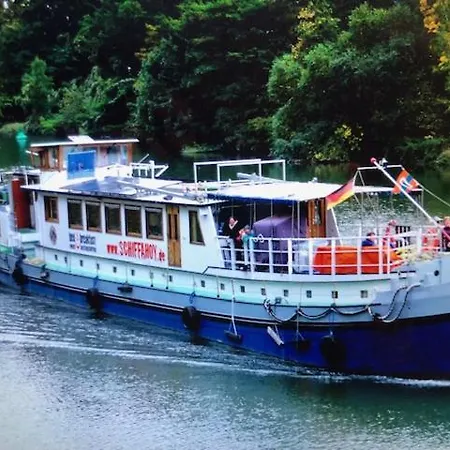 Schiff AHOY, Hotelschiff, Hausboot, Boot, Passagierschiff-3